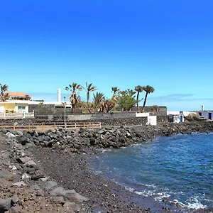 https://playa-la-salemera.in-canary-islands.com