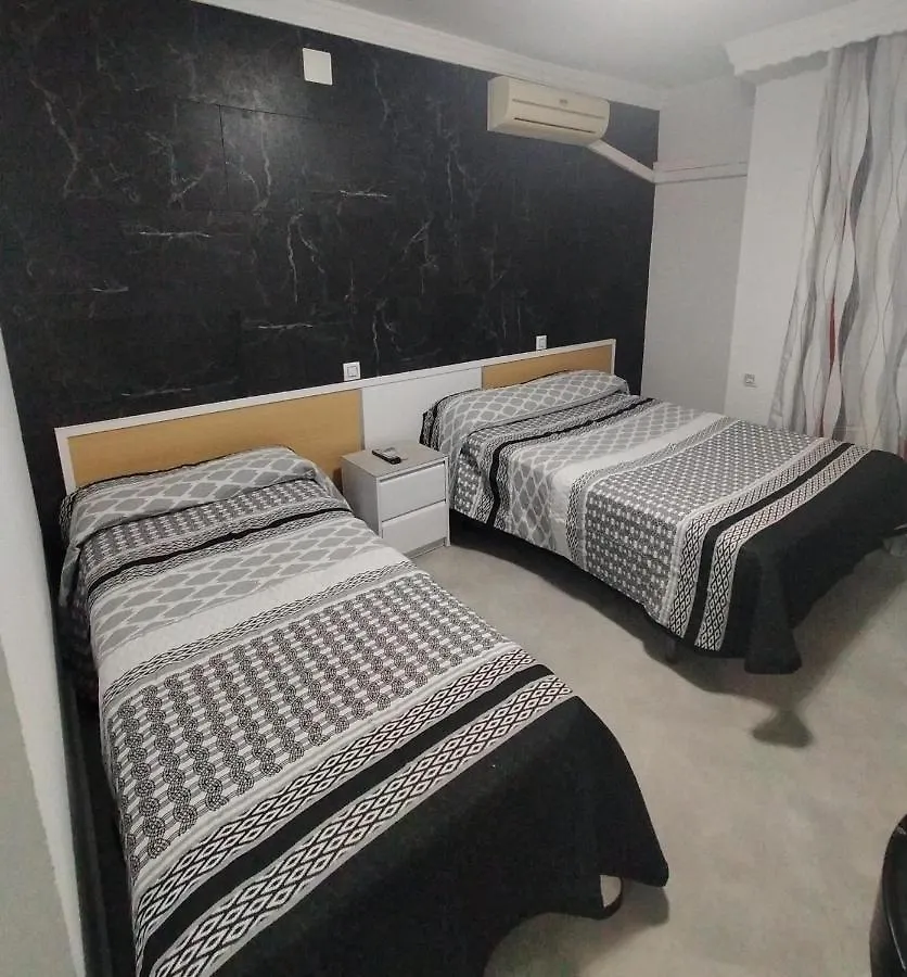 Hostal La Campana La Línea de la Concepción